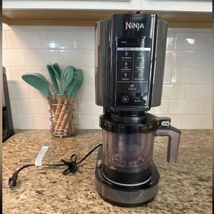 Ninja CREAMi Ice Cream Maker, NIB